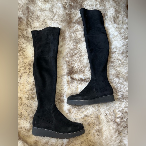 Suede Over the Knee Boots European Designer Size 39EU - Picture 3 of 8